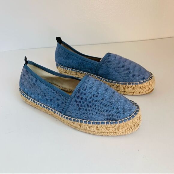 Blue Lace Italian Espadrilles - Picture 3 of 7